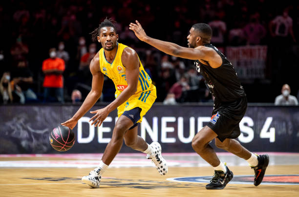 避免被张本 避免被张本